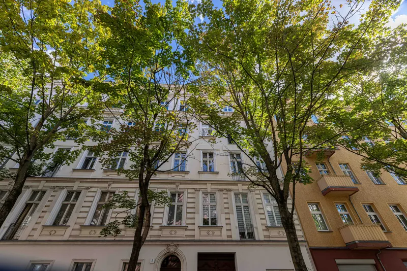 Beautiful fully furnished 3-bedroom apartment in Prenzlauer Berg — photo 1
